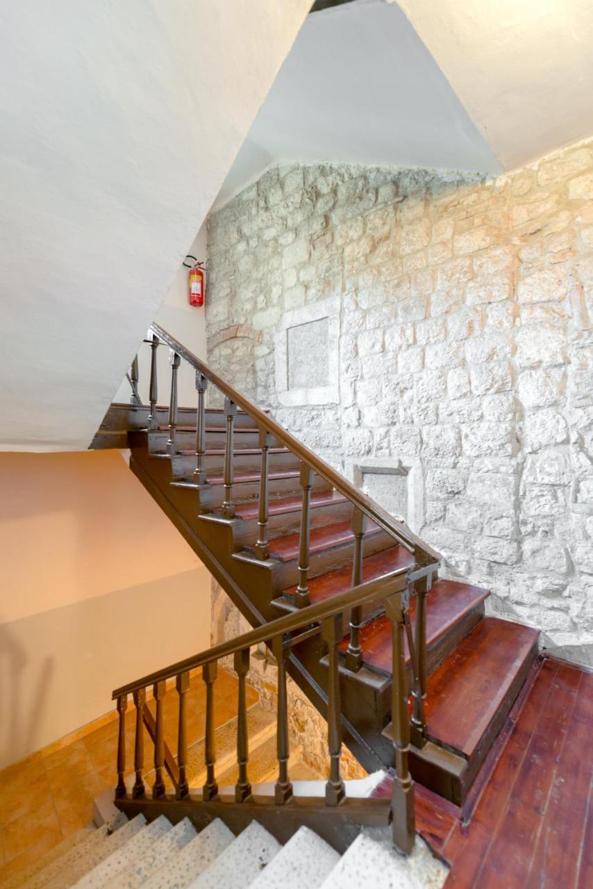 LCT Alberti Palace Apartment Spalato Esterno foto