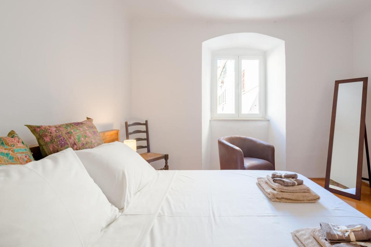 LCT Alberti Palace Apartment Spalato Esterno foto