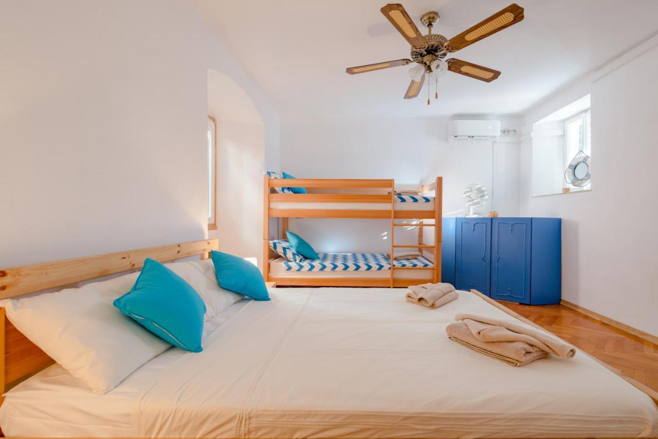 LCT Alberti Palace Apartment Spalato Esterno foto